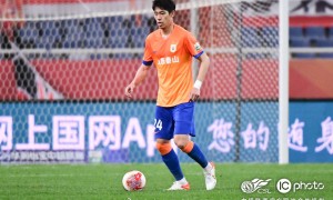 调整开始！泰山官宣4人租借离队 夏窗期间已有7人告别